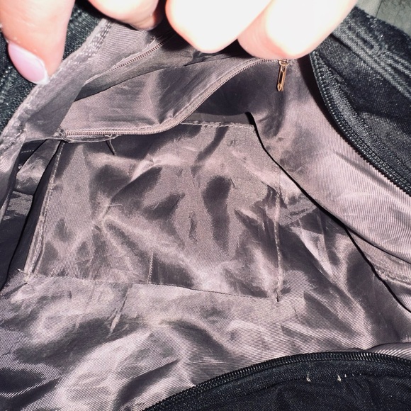 Black Fashion Instinct Tote Bag - Picture 4 of 4